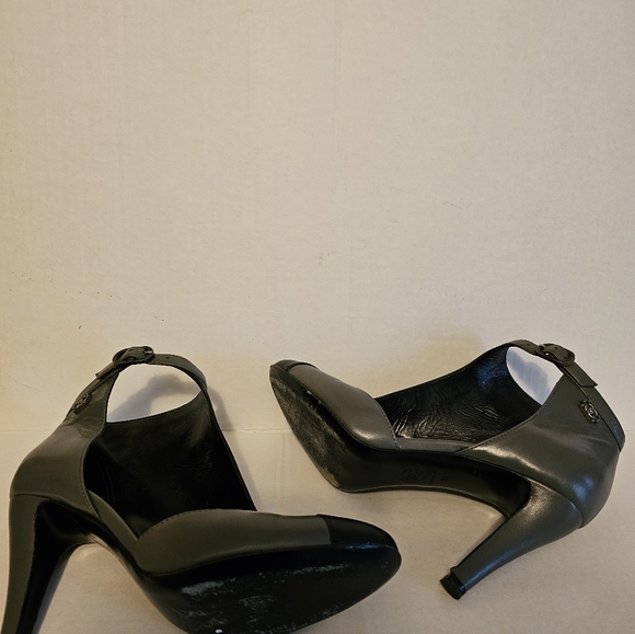 Chanel Cutout Ankle Boot, EU 37 US 6.5 Black Grey High Heel Bootie, TWO Tone - Picture 6 of 10